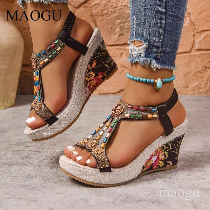 Ethnic Fashion For Women - Sandales compensées bohèmes à perles et