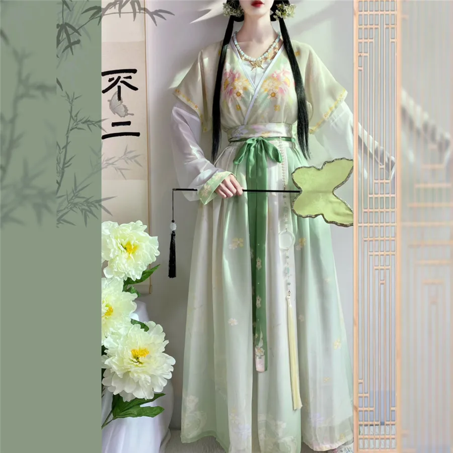 Vêtements traditionnels chinoi - Ethnic Fashion Show avis et prix