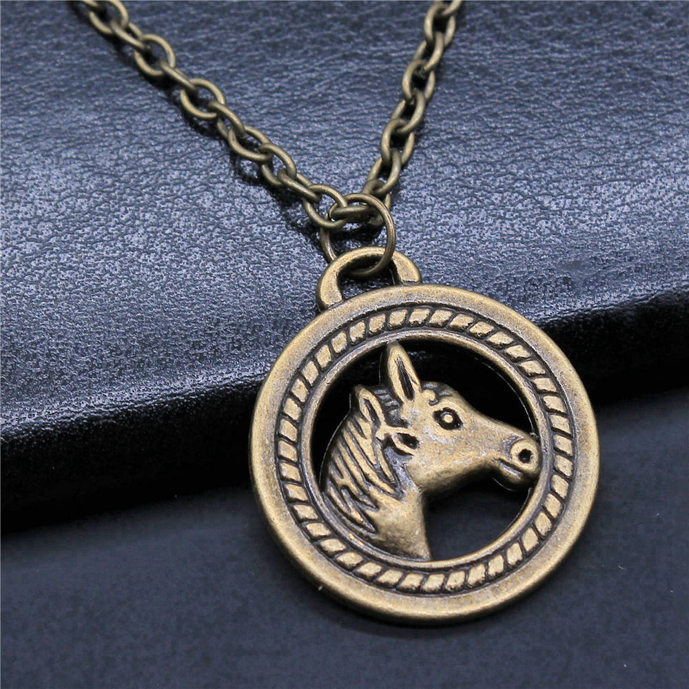 Collier ethnique cheval cerf l - Ethnic Fashion Clearance Sale avis et prix