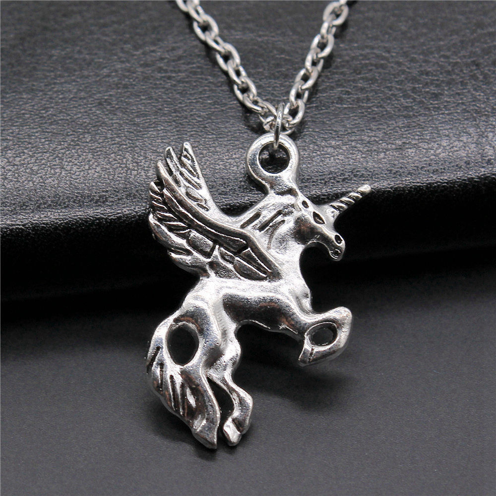 Collier ethnique cheval cerf l - Ethnic Fashion Clearance Sale avis et prix